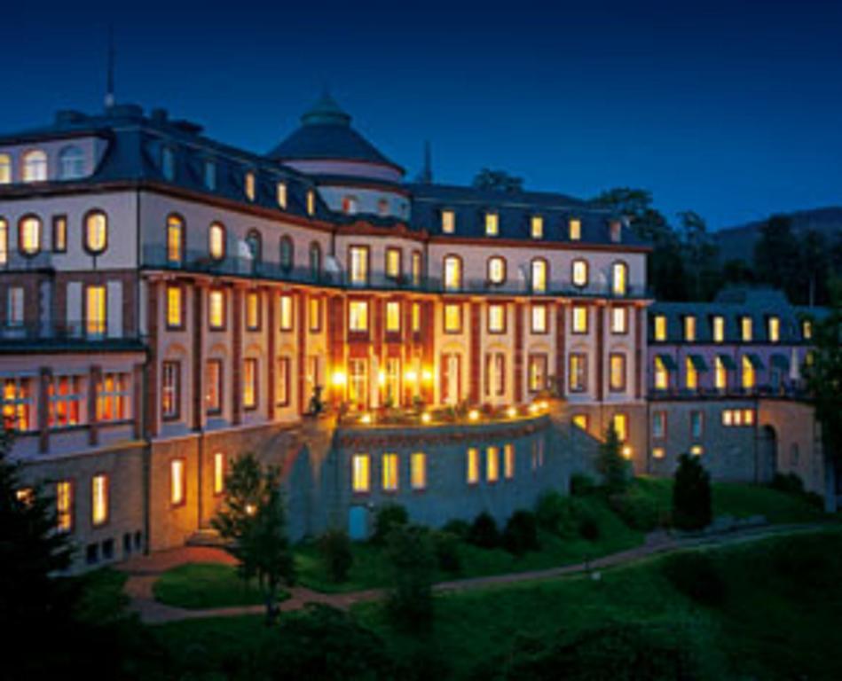 Schlosshotel Buehlerhoehe Schönbüch Bagian luar foto