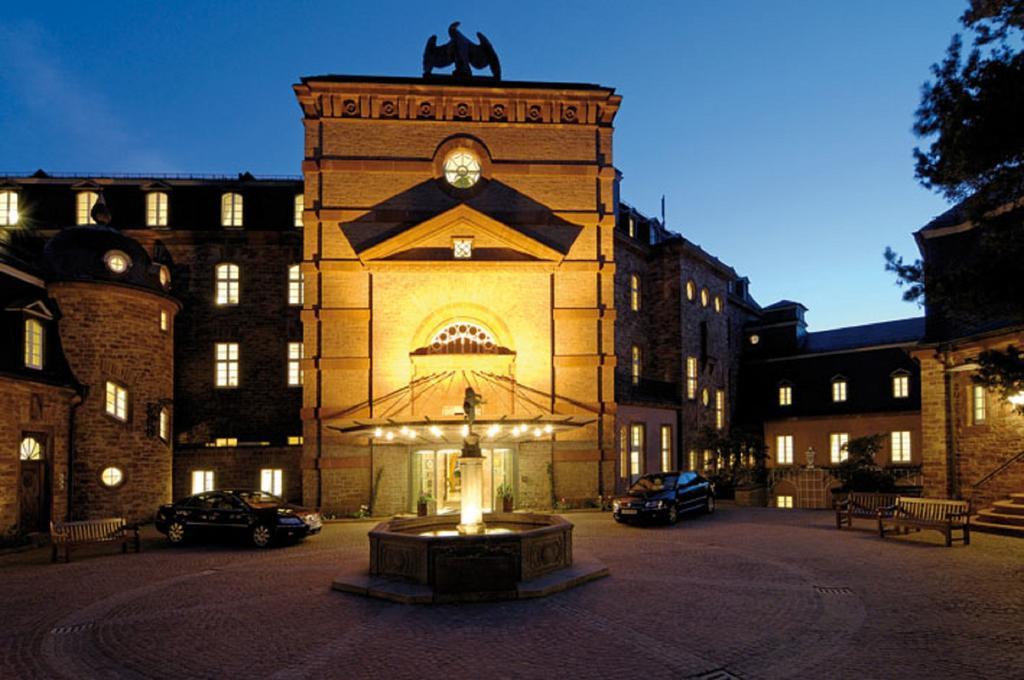 Schlosshotel Buehlerhoehe Schönbüch Bagian luar foto