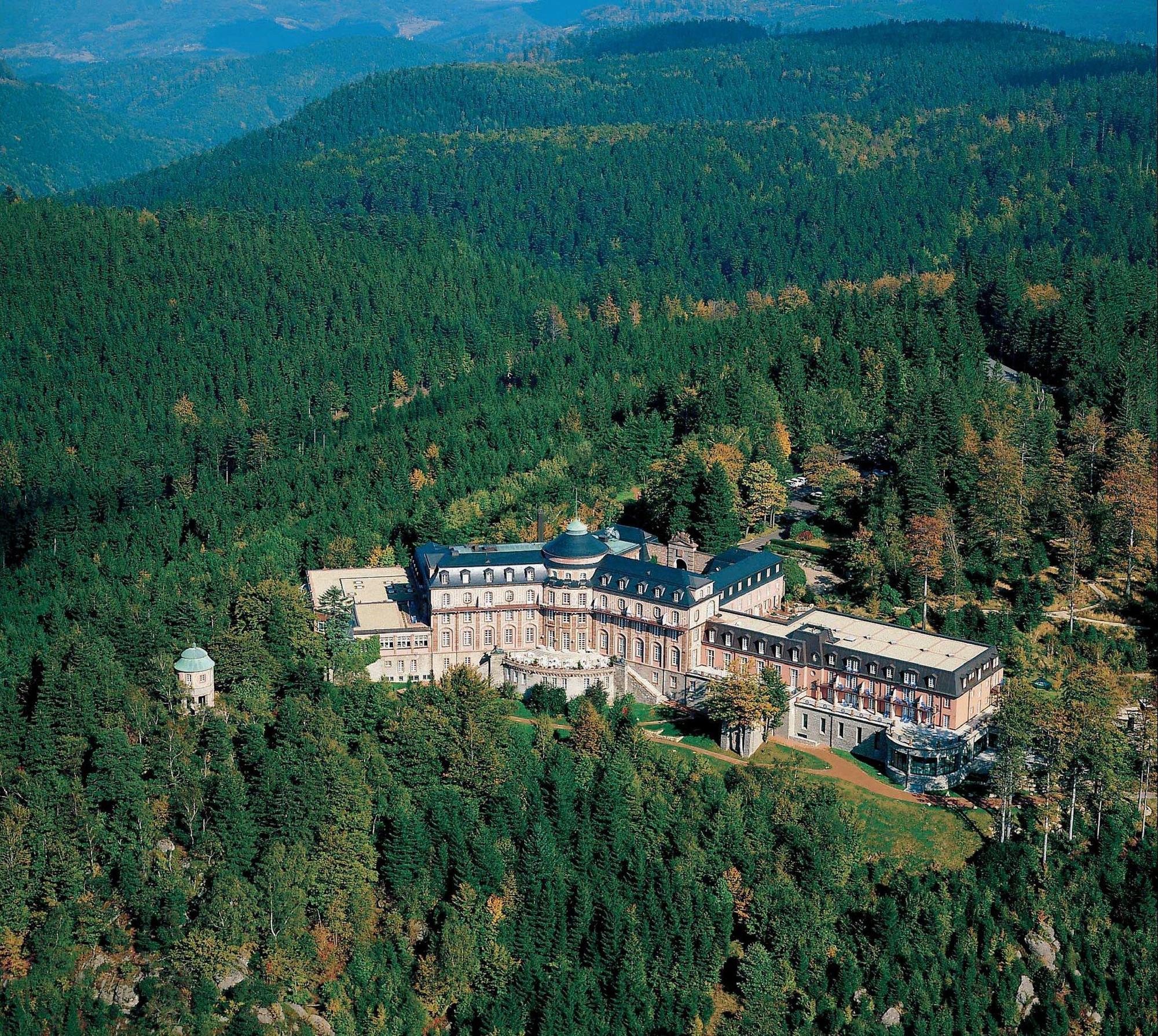 Schlosshotel Buehlerhoehe Schönbüch Bagian luar foto